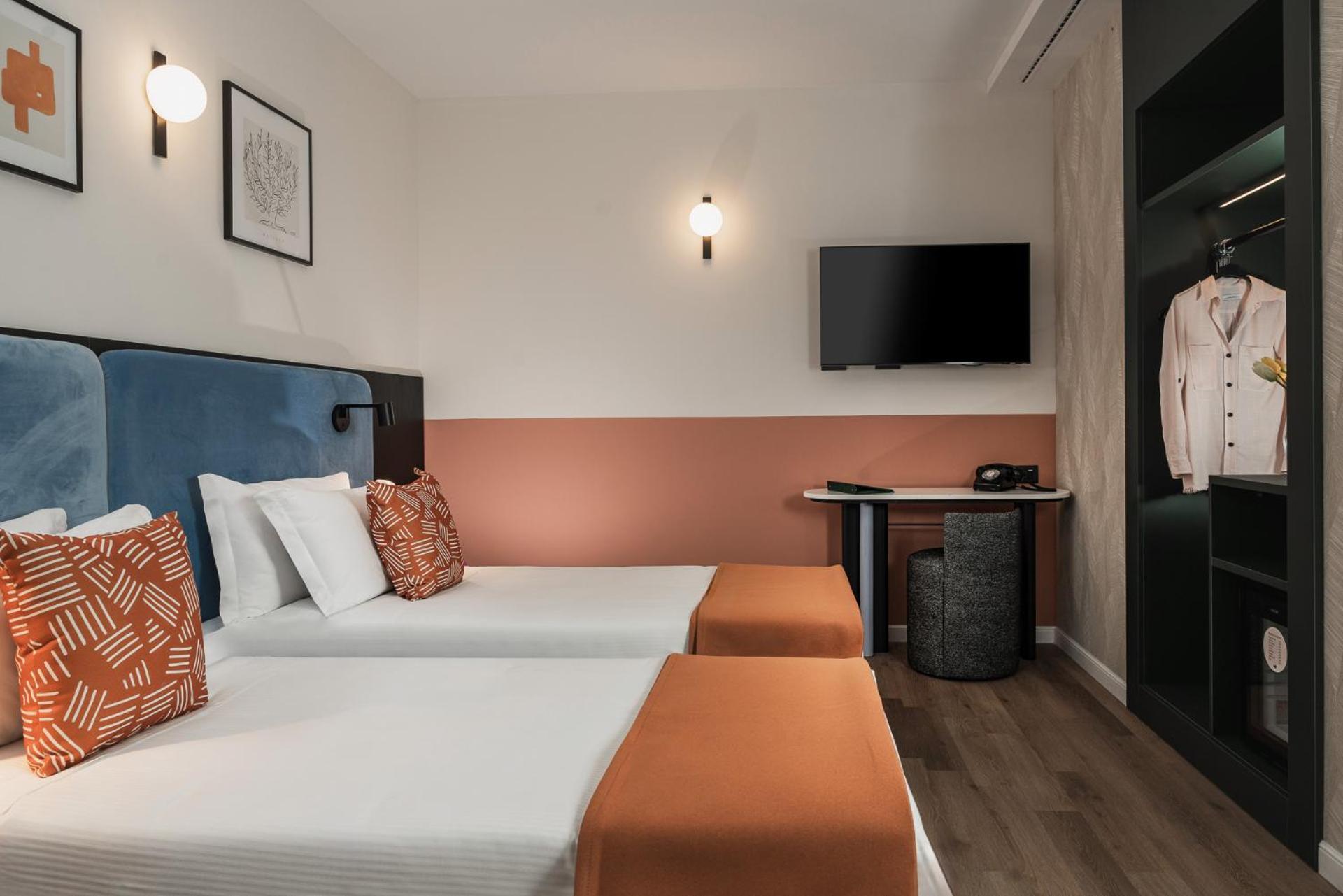 DuoMo Hotel Rimini Esterno foto